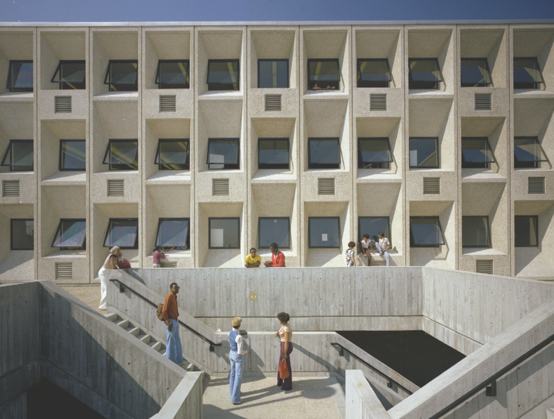 Illustration for article titled Boston's Most Controversial Buildings Prove That Concrete Can Be Beautiful